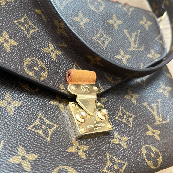 Louis Vuitton POCHETTE MÉTIS Monogram M44875 - Picture 6 of 16